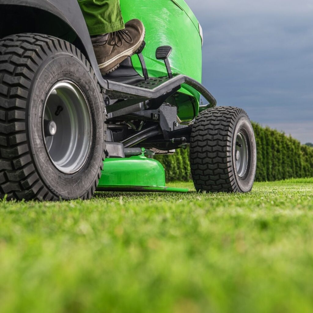 Tire for best sale riding lawn mower