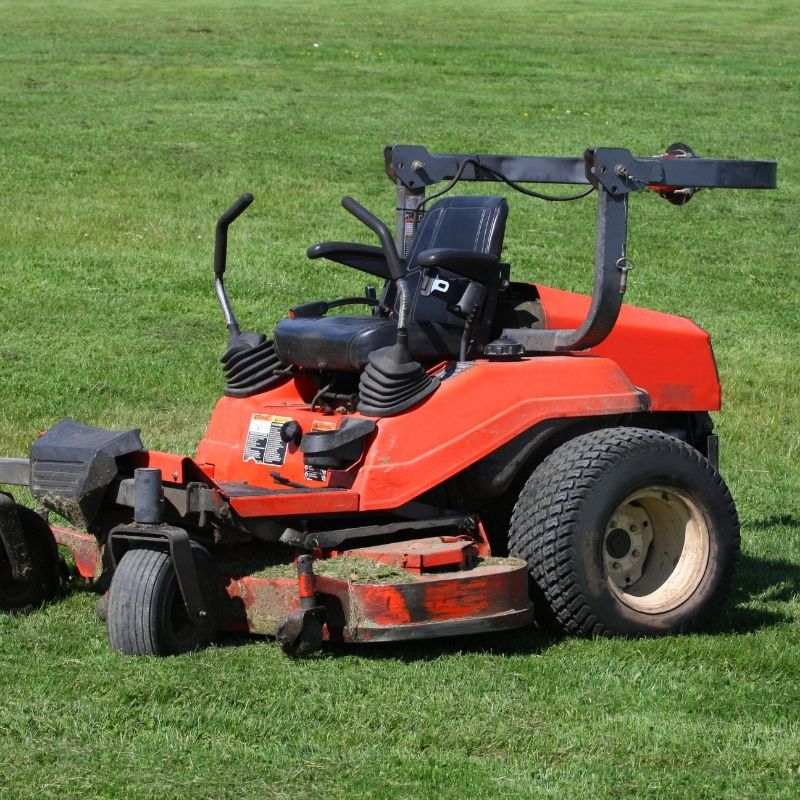 Commercial lawn mower