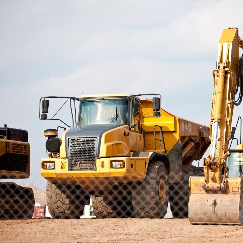 Quarry dump truck